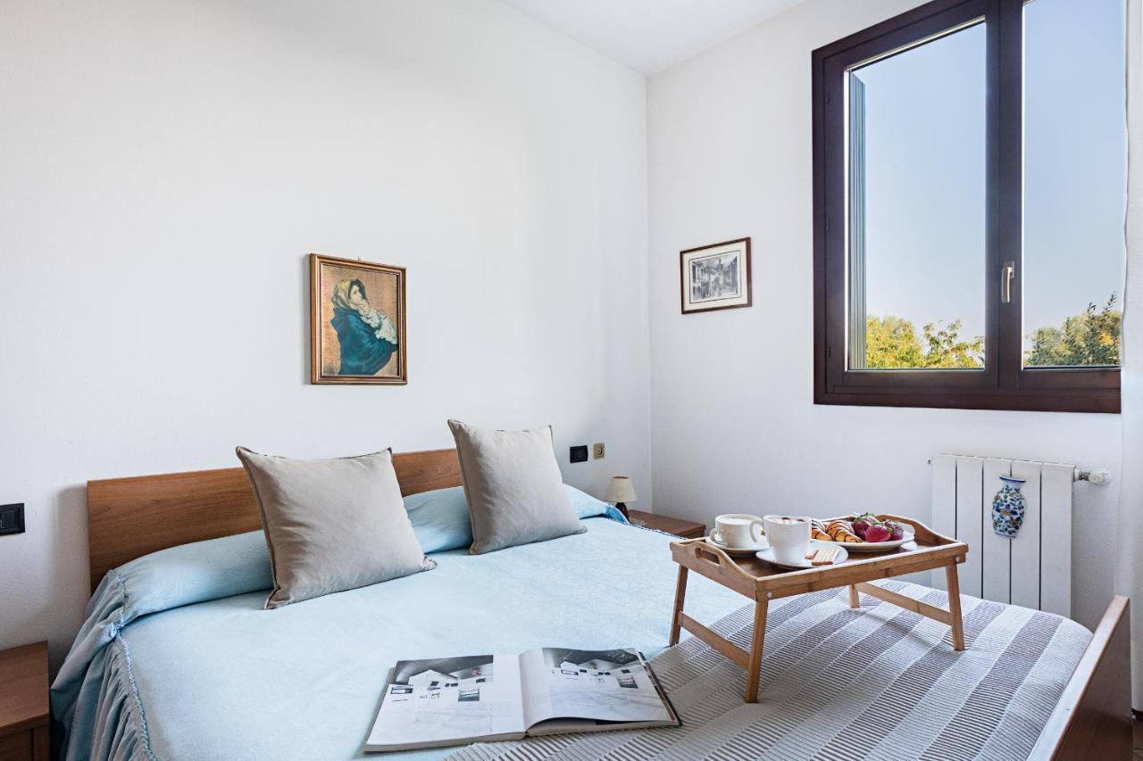 סירמיונה Condominio Del Sole P1-137 By Wonderful Italy מראה חיצוני תמונה